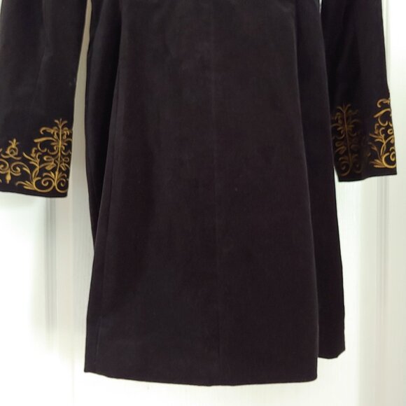 Cabi Carol Anderson Black Velour Embroidered Gilmore Practical Magic Vibe Coat 6 - Picture 14 of 16